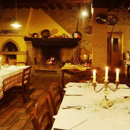 Agriturismo La Tintoria Gospodarstwo agroturystyczne Castello di Serravalle